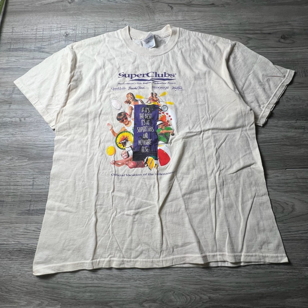 Gildan T-Shirt Mens XL Cream‎ SuperClubs Resort Graphic Vintage Millennium Tee
